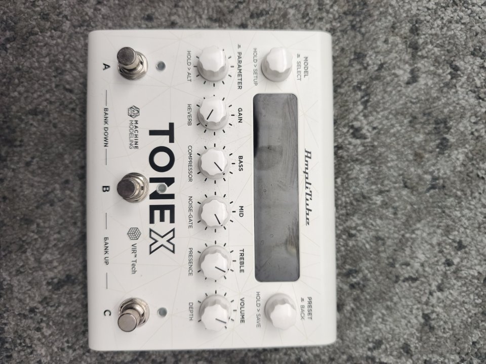 Tonex Anniversary de segunda mano · Foto 1 de 5 · Navarra · 270 €