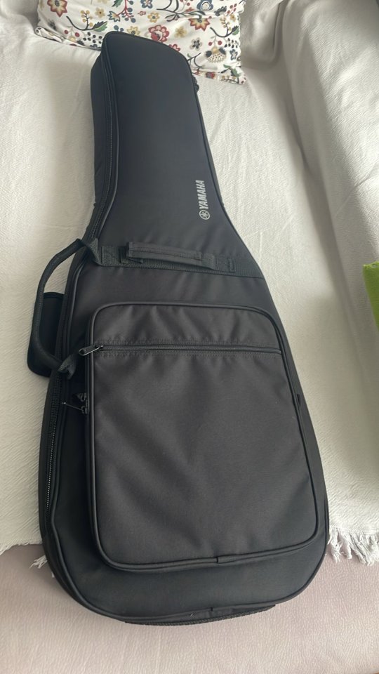 Yamaha RS02CB Chris Buck Honey Gold de segunda mano · Foto 3 de 3 · Madrid · 900 €
