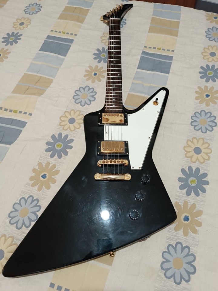 Epiphone Explorer Korina 1999 Korea de segunda mano · Foto 1 de 10 · Lugo · 699 €