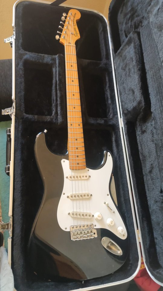 Cambio Fender Squier JV 57 de 1983 - Abigail Ybarra