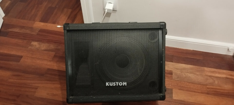 Monitor de suelo: Kustom KSC12M