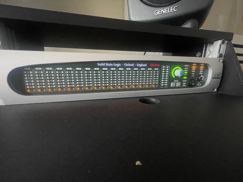 SSL Sigma Analog Summing Mixer de segunda mano · Foto 2 de 10 · Madrid · 1850 €