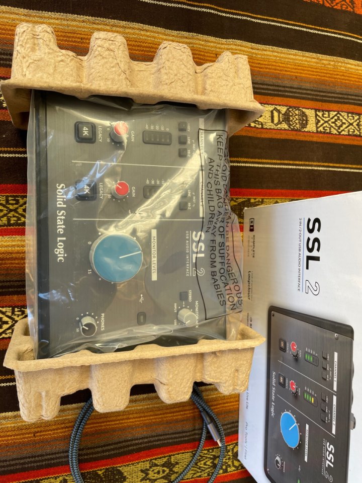 Interface SSL 2 de segunda mano · Foto 6 de 6 · Asturias · 150 €