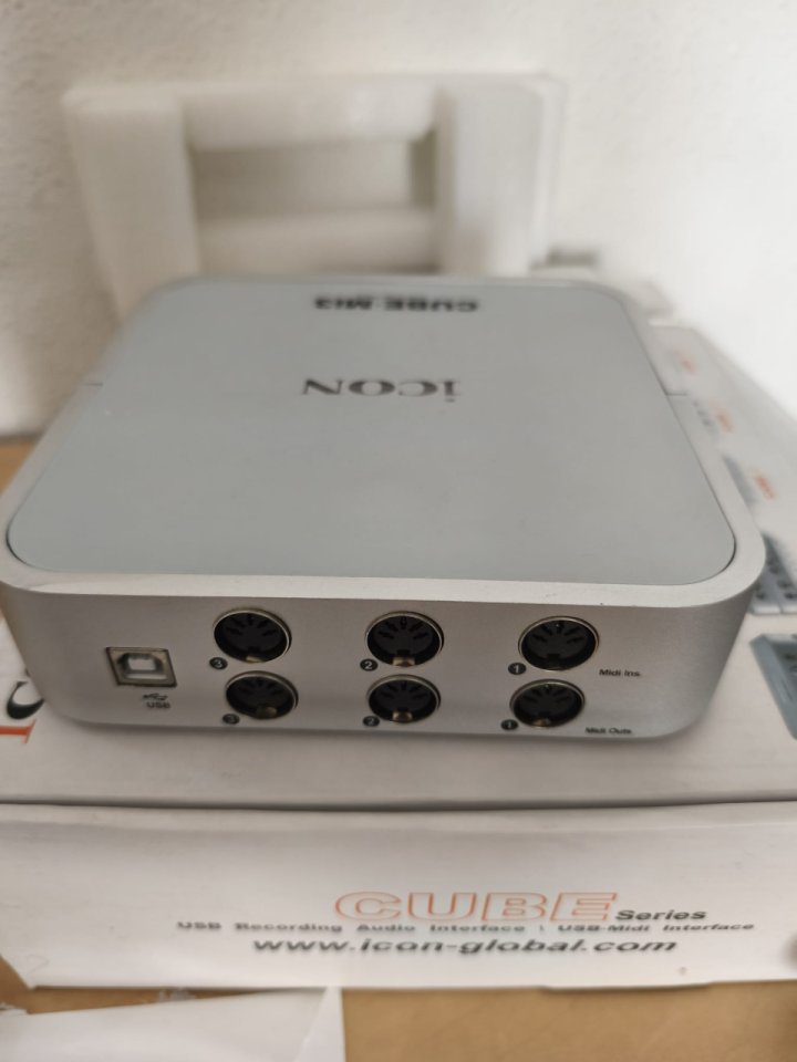 Cables y cosas audio, sonido y MIDI