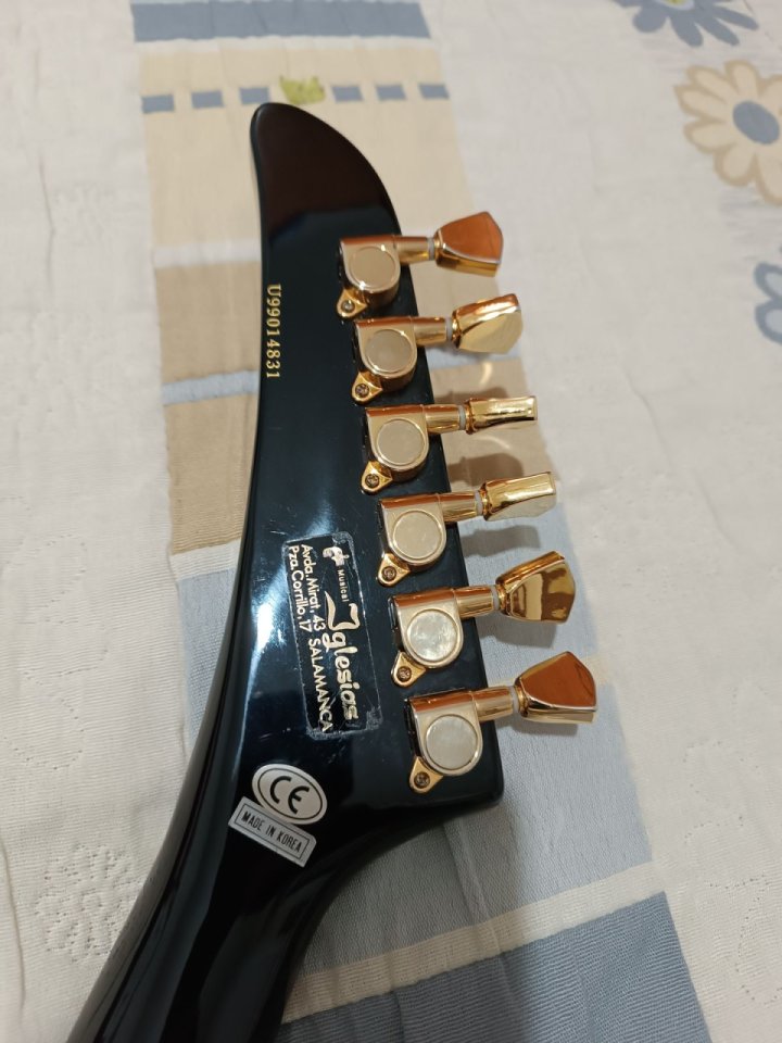 Epiphone Explorer Korina 1999 Korea de segunda mano · Foto 5 de 10 · Lugo · 699 €