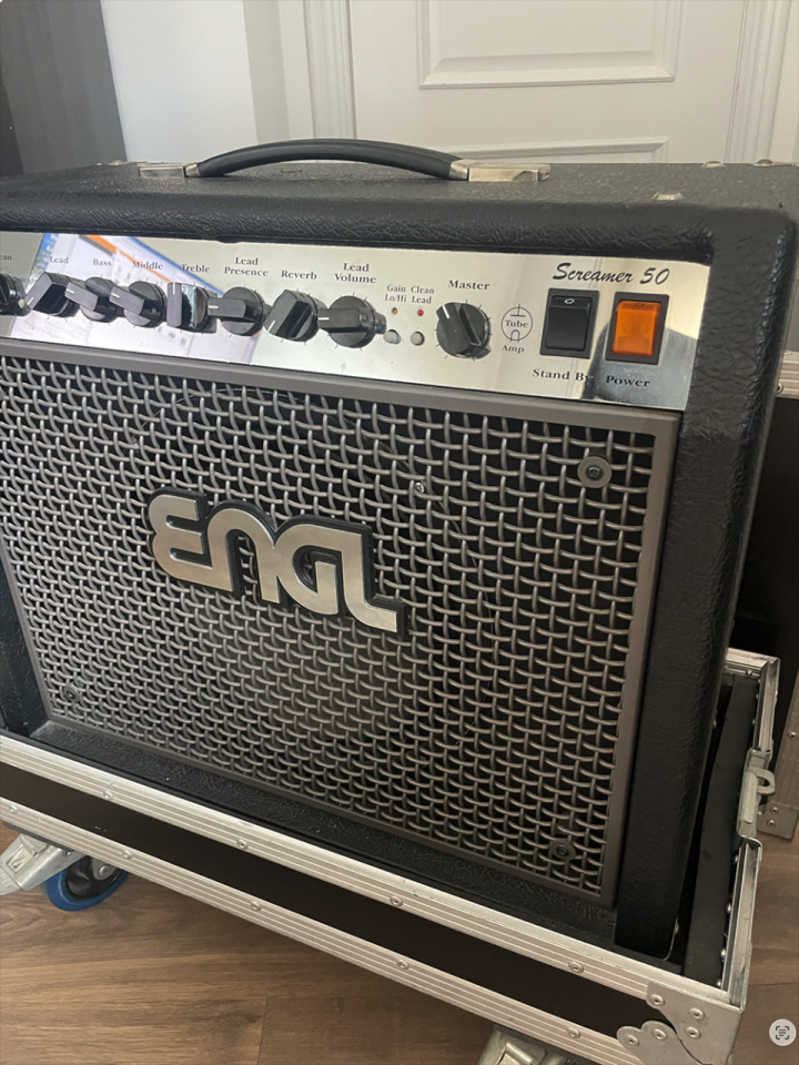 ENGL Screamer 50 + Pedalera Z5 + Flight case de segunda mano · Foto 1 de 3 · Valencia · 400 €