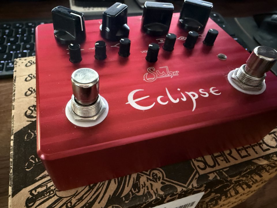 Suhr Eclipse Dual Channel Overdrive Distortion de segunda mano · Foto 1 de 5 · Barcelona · 330 €