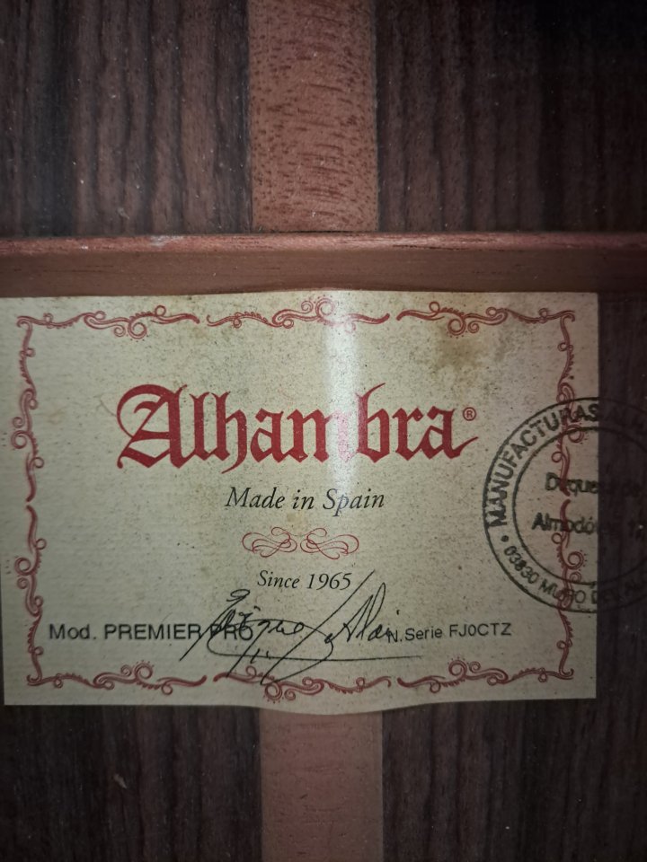 Guitarra Alhambra Concierto de segunda mano · Foto 5 de 10 · Alicante · 1900 €