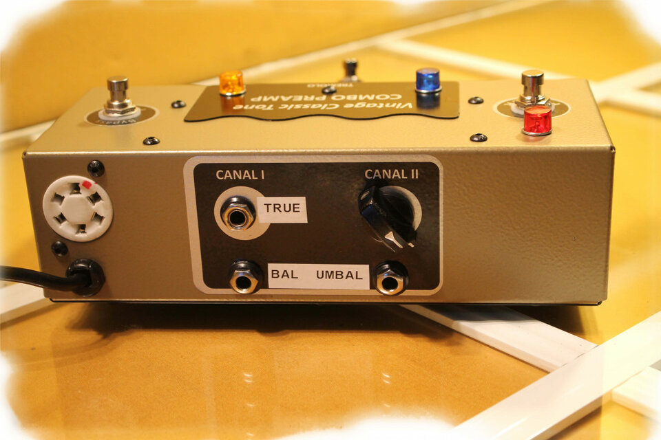 Preamp Combo controlador para Leslies 122 y Familia 6H.