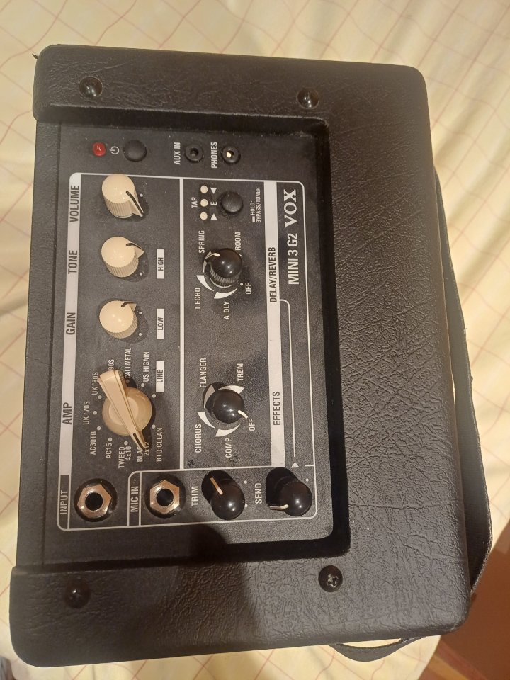 Vox mini 3 G2 de segunda mano · Foto 2 de 6 · Gipuzkoa · 100 €