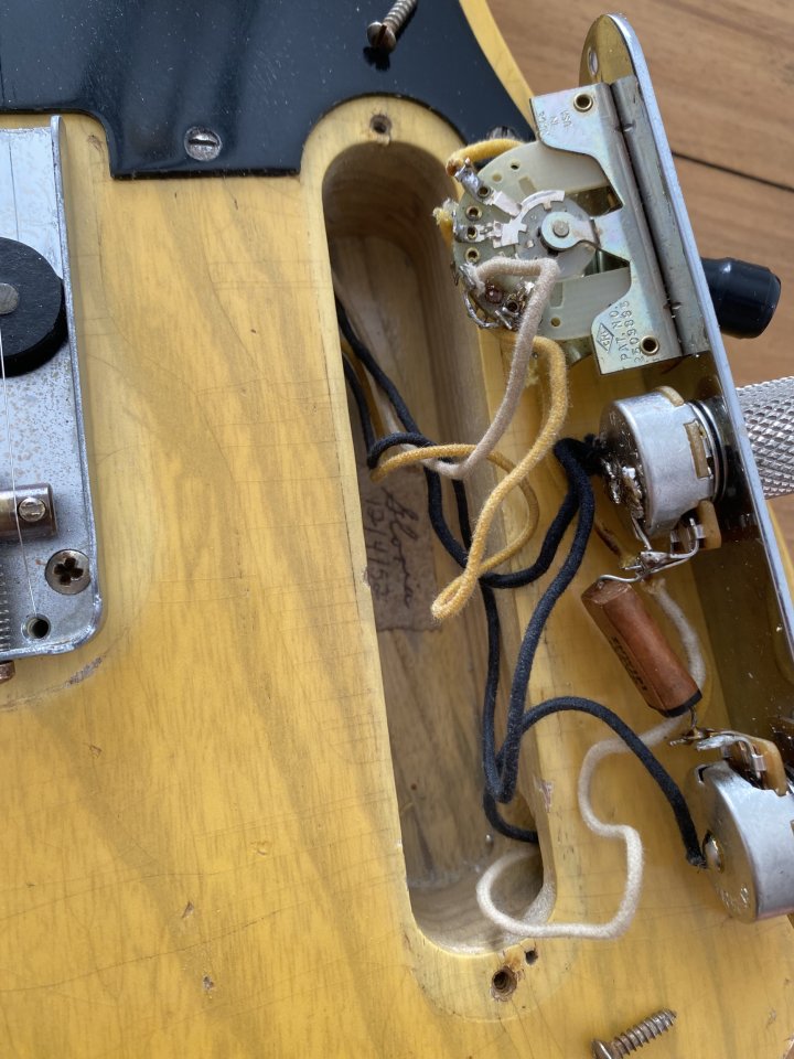 Réplica Telecaster 1952 Blackguard de segunda mano · Foto 10 de 10 · Madrid · 2450 €