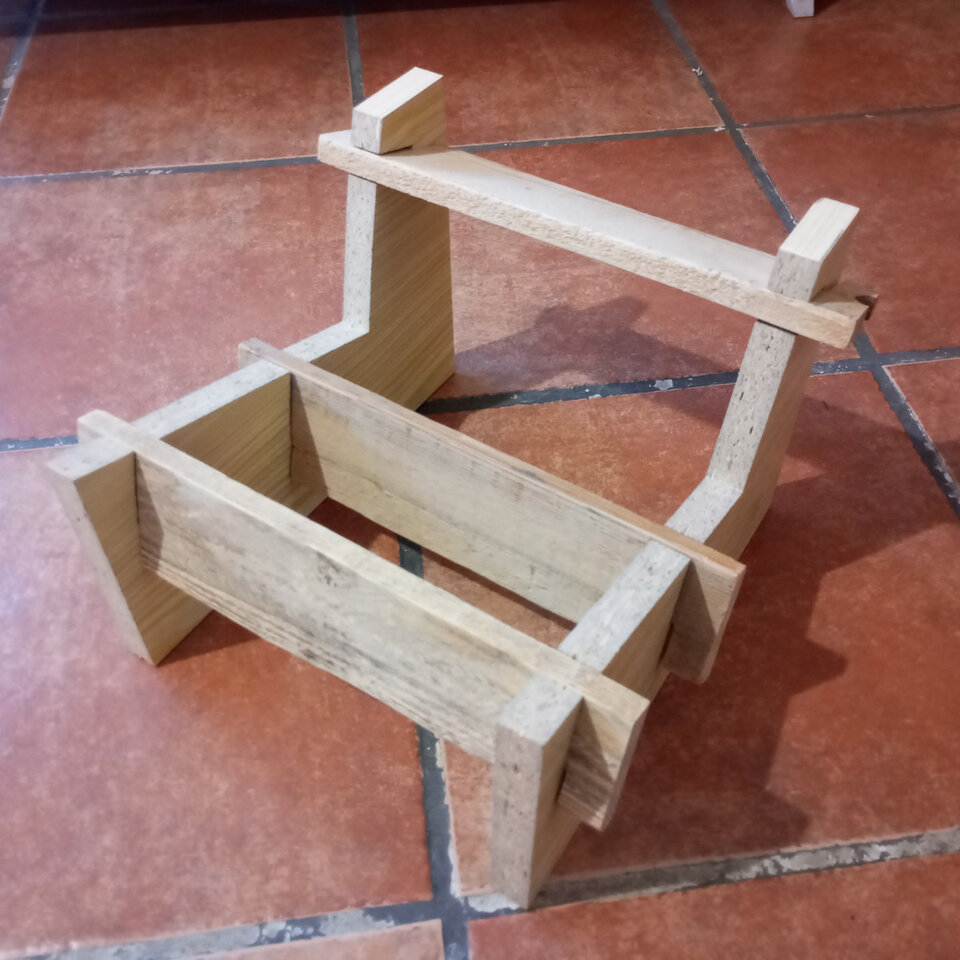 Soporte amplificador guitarra madera desmontable