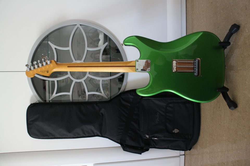Fender Player Plus Stratocaster de segunda mano · Foto 3 de 10 · Valencia · 690 €