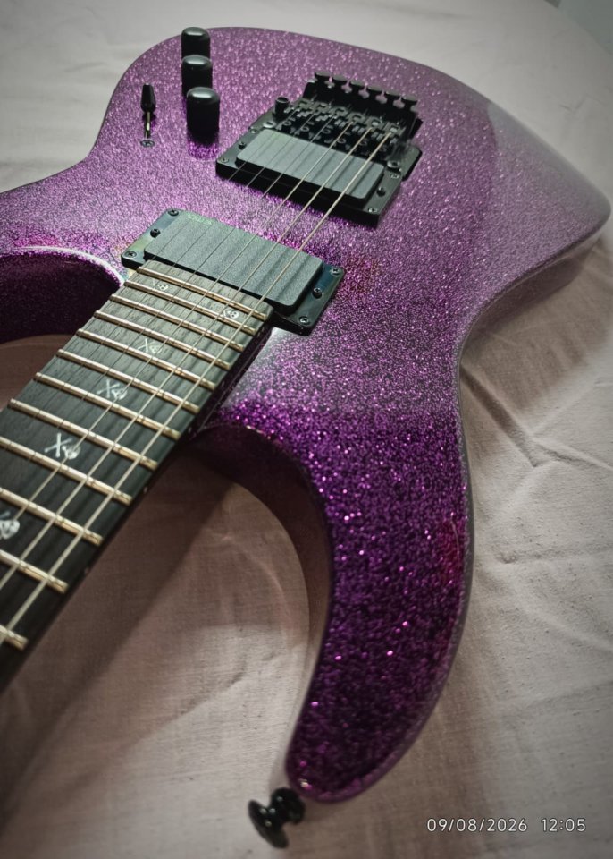 LTD KH 602 purple sparkle de segunda mano · Foto 3 de 7 · Barcelona · 1200 €