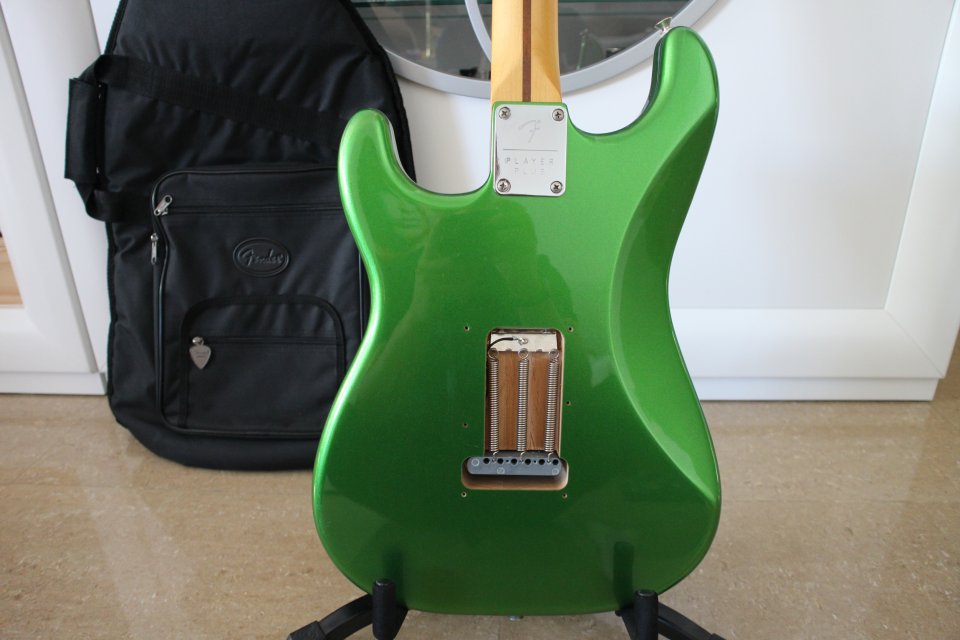 Fender Player Plus Stratocaster de segunda mano · Foto 7 de 10 · Valencia · 690 €