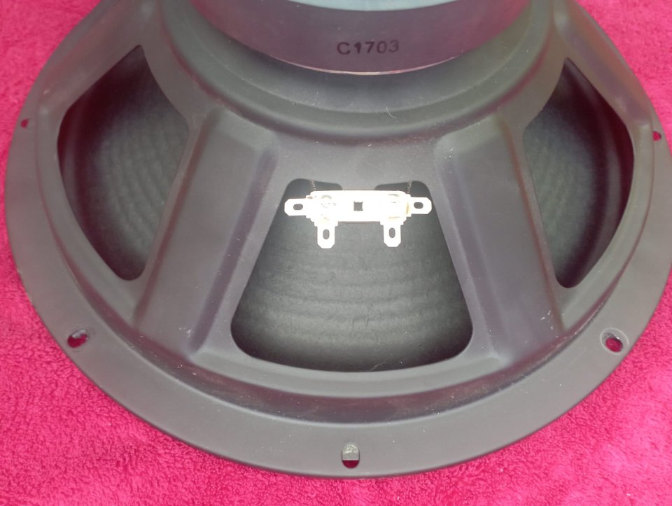 Altavoz Blackstar 50W de 16 ohmios y 12"