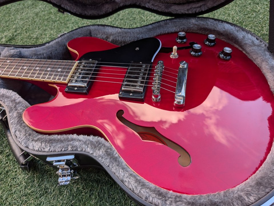 Epiphone ES-339 Cherry Inspired by Gibson de segunda mano · Foto 3 de 9 · A Coruña · 450 €