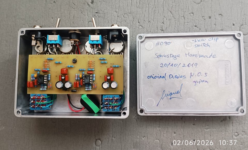 King of tone de Sonicstage V1 -- de los buenos !! de segunda mano · Foto 3 de 4 · Madrid · 100 €