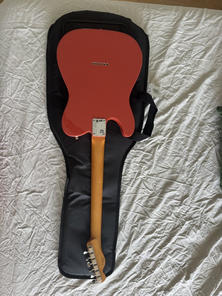 Fender Telecaster vintera II 60 de segunda mano · Foto 4 de 6 · Cantabria · 890 €