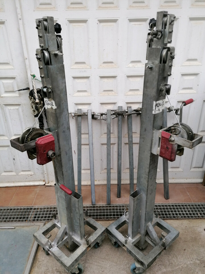 Torres de elevación iluminación GUIL. 500kg - 5m