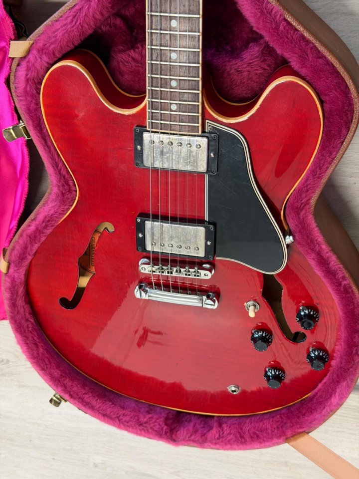 Gibson Es-335 Dot Reissue de segunda mano · Foto 9 de 10 · Castellón