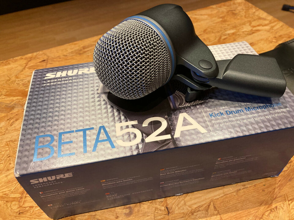 Micro Shure Beta 52A de segunda mano · Foto 3 de 3 · Lleida · 120 €