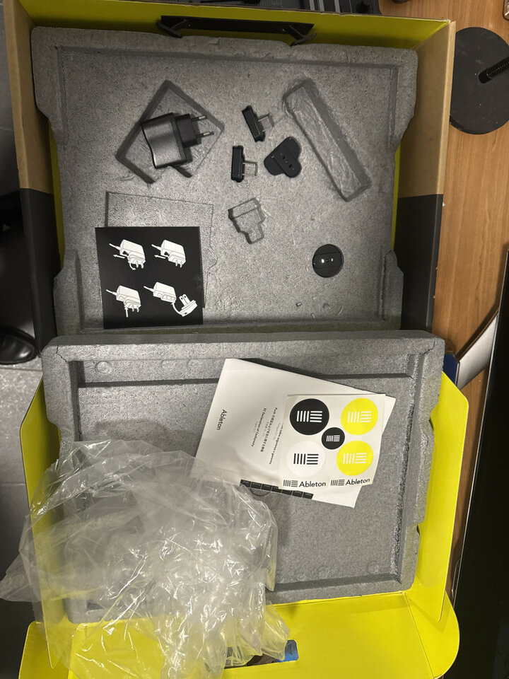 Ableton Push 2 casi casi NUEVO de segunda mano · Foto 4 de 4 · Badajoz · 350 €