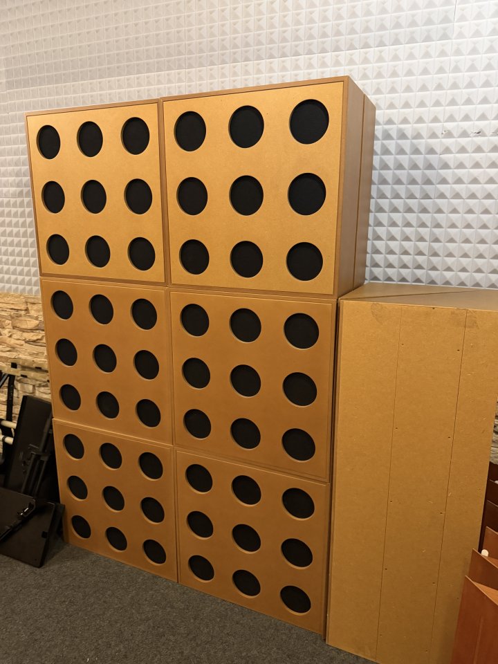 Kit de acondicionamiento acústico de segunda mano · Foto 1 de 10 · Madrid · 1500 €
