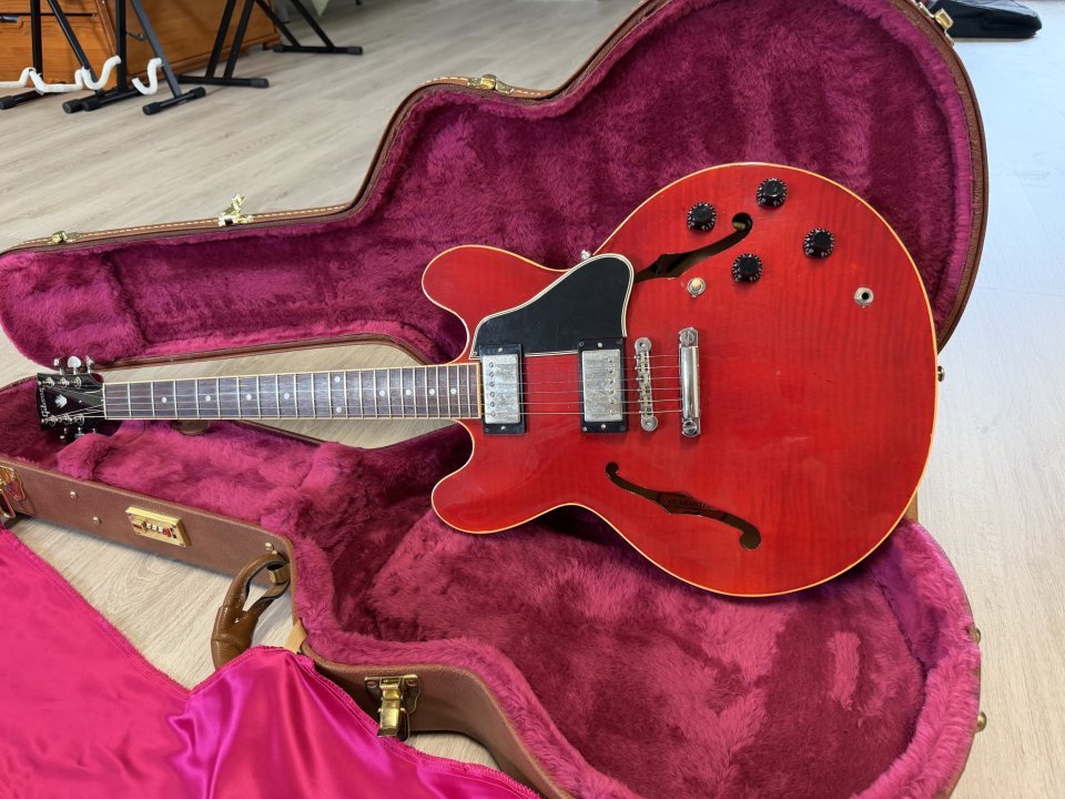 Gibson Es-335 Dot Reissue de segunda mano · Foto 10 de 10 · Castellón