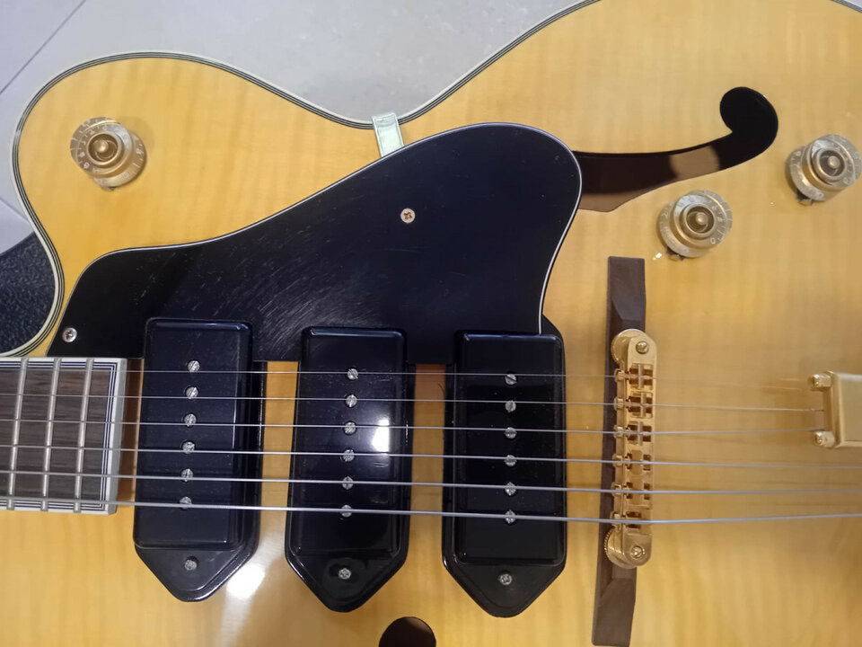 ESPECTACULAR  Epiphone Zephyr Blues Deluxe