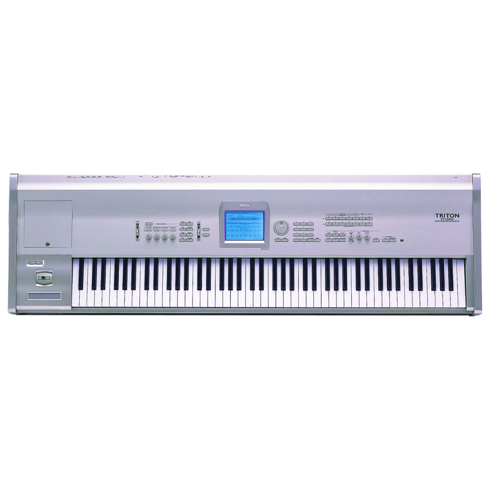 Korg triton 88 de segunda mano · Murcia