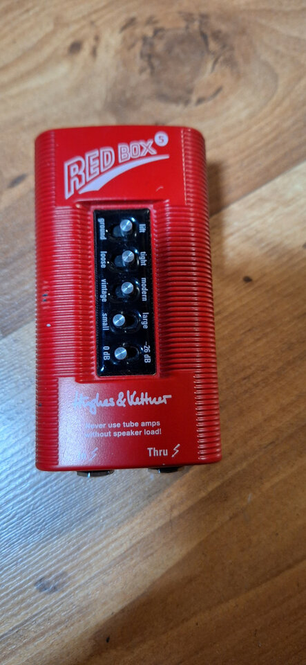 Hughes&Kettner Redbox 5