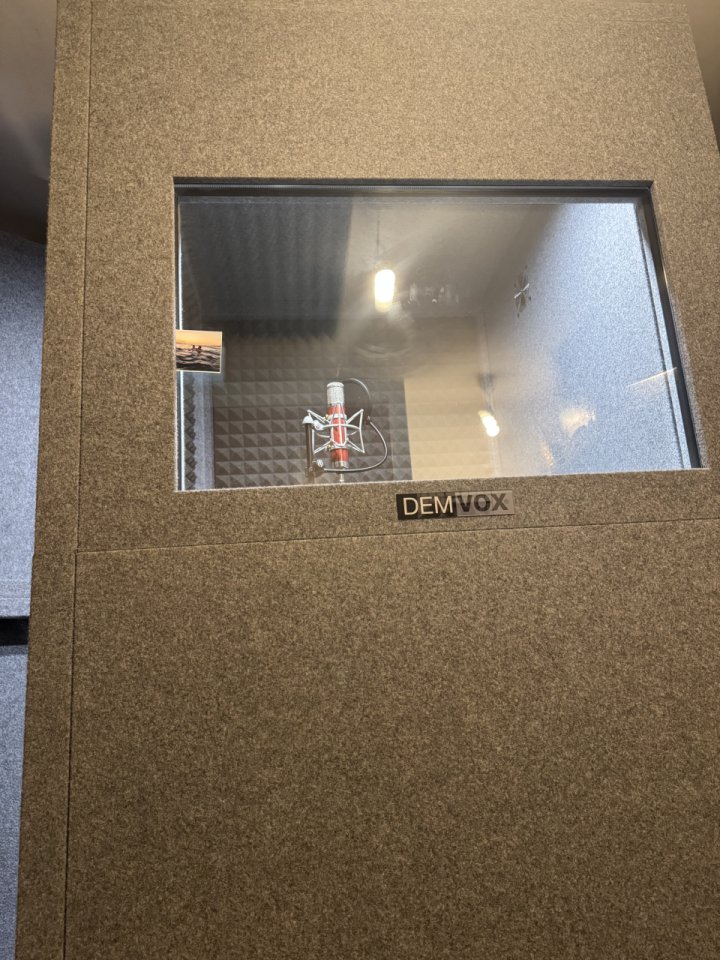 Cabina Insonorizada DEMVOX ECO 100