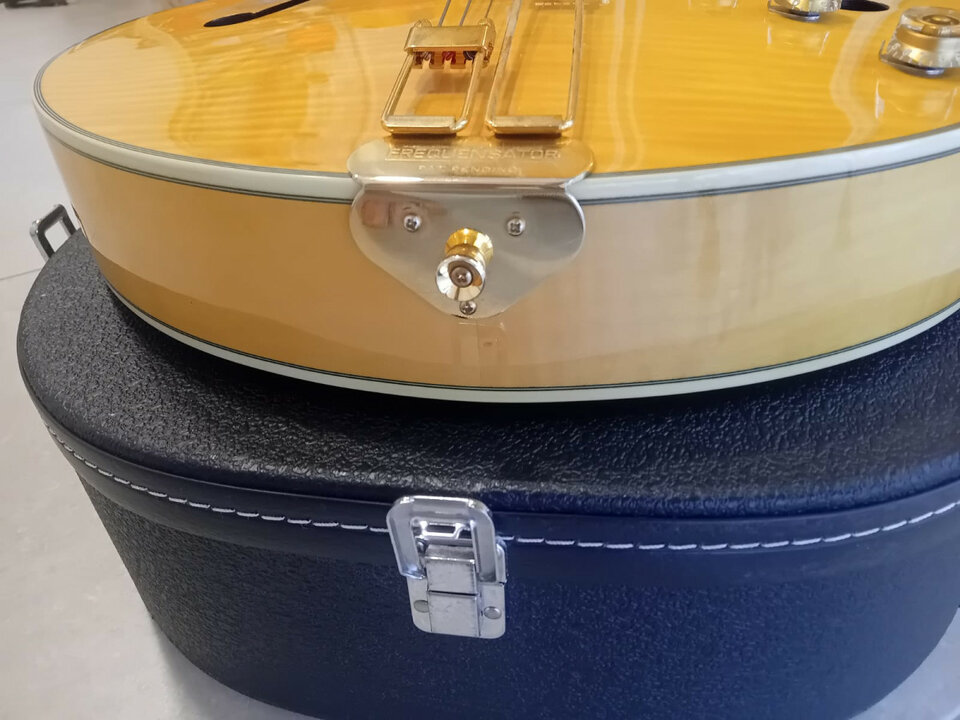 ESPECTACULAR  Epiphone Zephyr Blues Deluxe