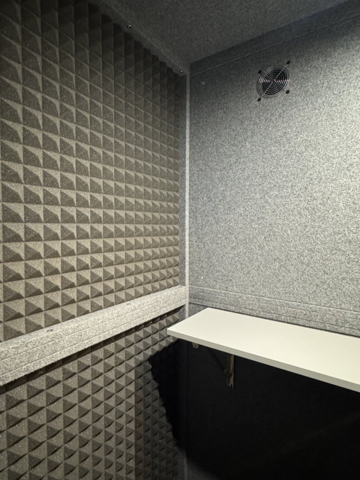 Cabina Insonorizada DEMVOX ECO 100