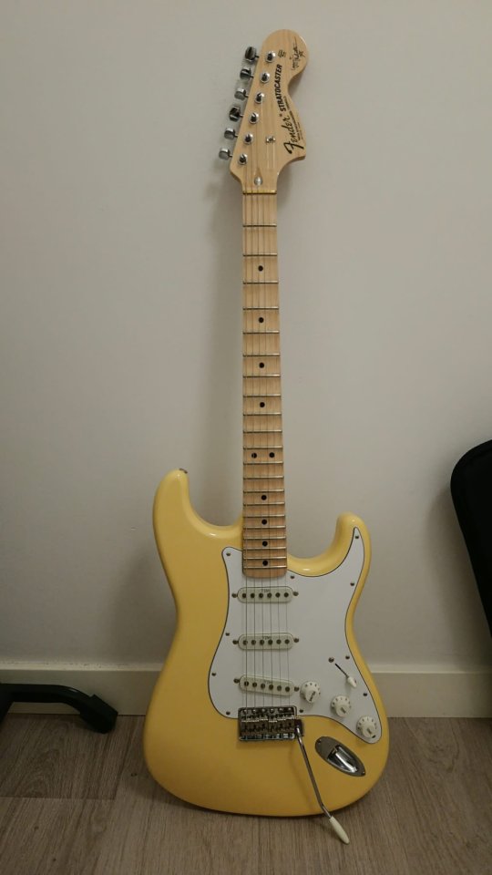 Fender Yngwie Malmsteen Stratocaster MIJ (Japan) - Mint / Como Nueva (2025) de segunda mano · Foto 1 de 4 · Madrid · 1850 €