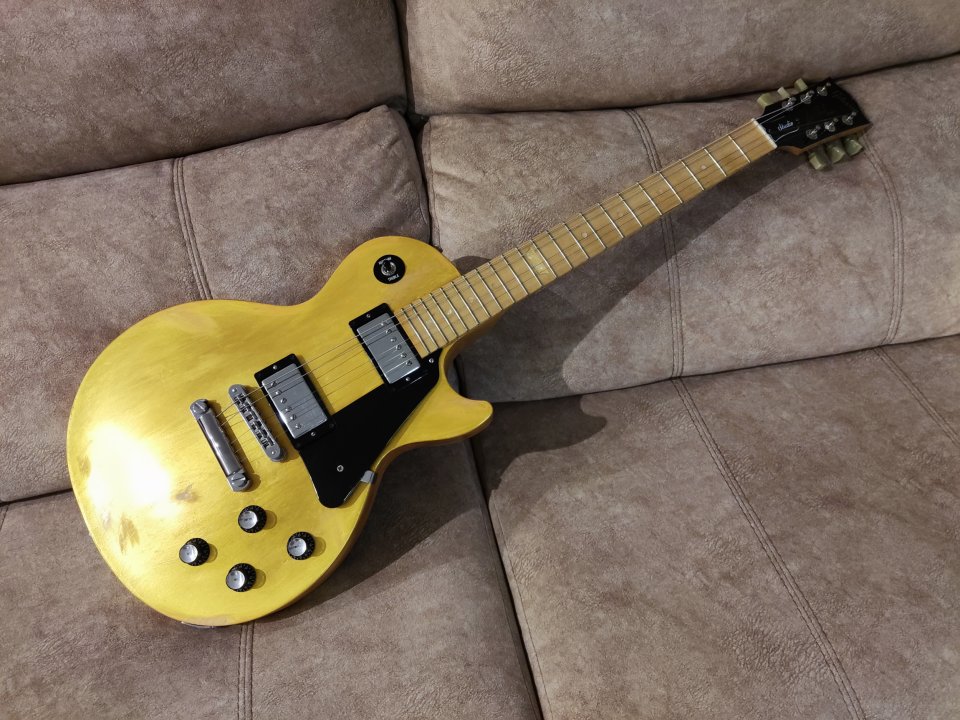 Gibson Les Paul Studio - Raw Power - Gold