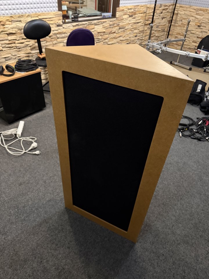 Kit de acondicionamiento acústico de segunda mano · Foto 5 de 10 · Madrid · 1500 €