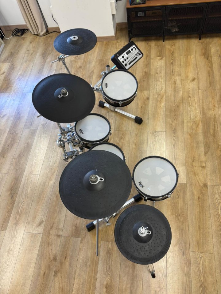 Yamaha DTX10KMBF de segunda mano · Foto 2 de 4 · Madrid · 1850 €