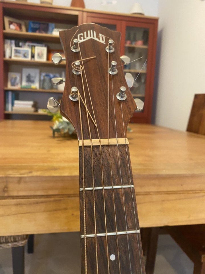Guild GAD F-130RCE electroacústica de segunda mano · Foto 5 de 9 · Alicante · 500 €