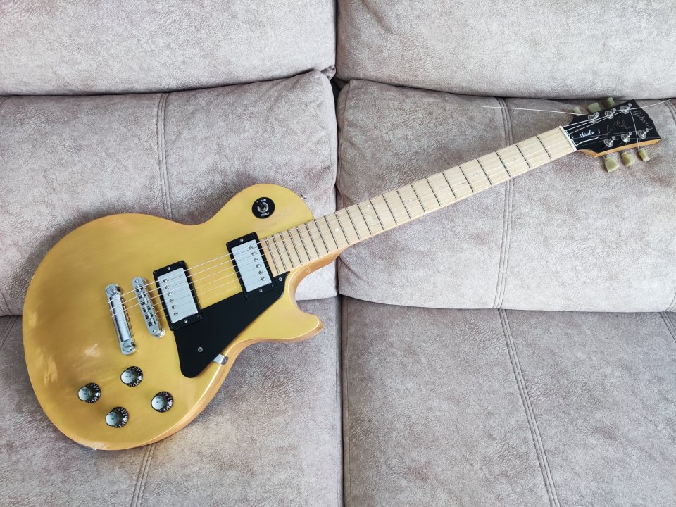 Gibson Les Paul Studio - Raw Power - Gold