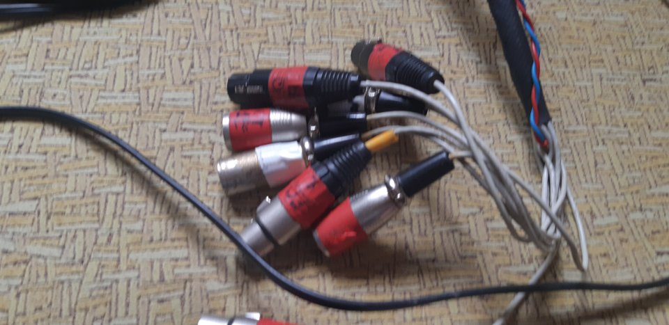 ANT/TELEFUNKEN 2x v676D MIC/LIN PRE 2x W695b MST EQ (PLUG&PLAY) de segunda mano · Foto 3 de 4 · Cádiz · 2200 €
