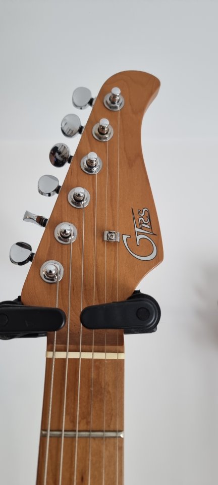 Mooer Gtrs S801 de segunda mano · Foto 4 de 6 · Madrid · 200 €