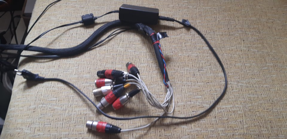 ANT/TELEFUNKEN 2x v676D MIC/LIN PRE 2x W695b MST EQ (PLUG&PLAY) de segunda mano · Foto 4 de 4 · Cádiz · 2200 €