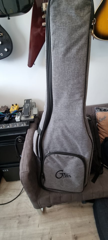 Mooer Gtrs S801 de segunda mano · Foto 5 de 6 · Madrid · 200 €