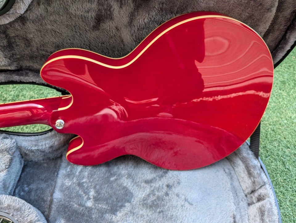 Epiphone ES-339 Cherry Inspired by Gibson de segunda mano · Foto 4 de 9 · A Coruña · 450 €