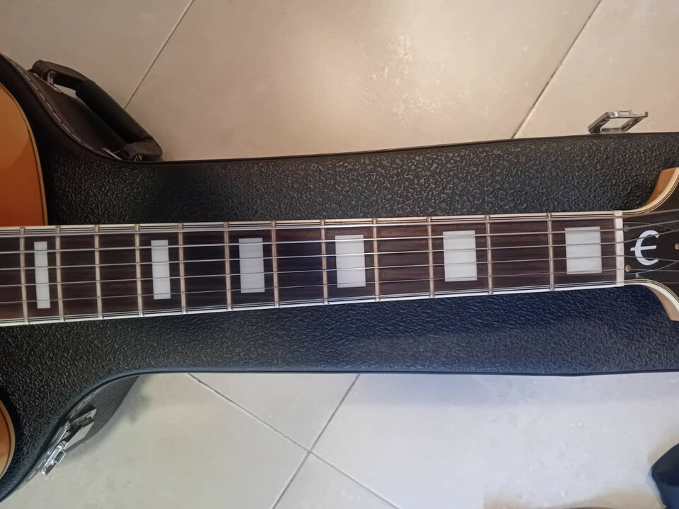 ESPECTACULAR  Epiphone Zephyr Blues Deluxe