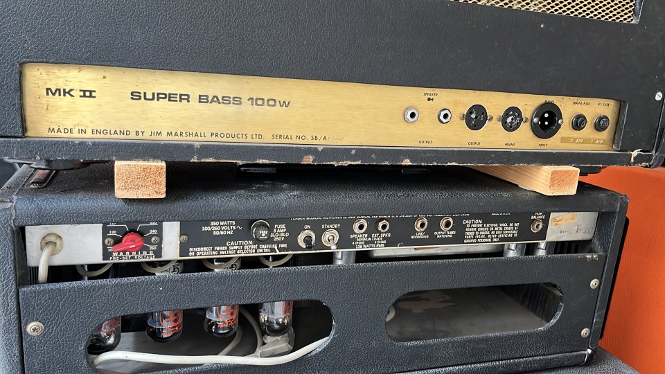 Marshall JMP superbass 74’