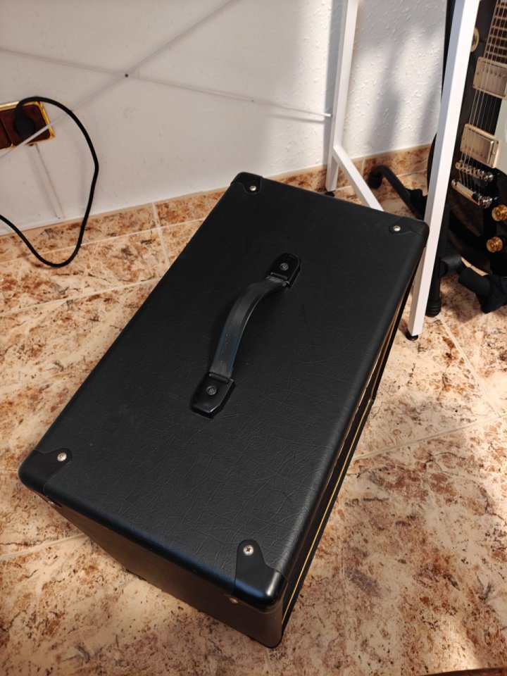 Pantalla Blackstar HT 110 de segunda mano · Foto 2 de 4 · Barcelona · 90 €