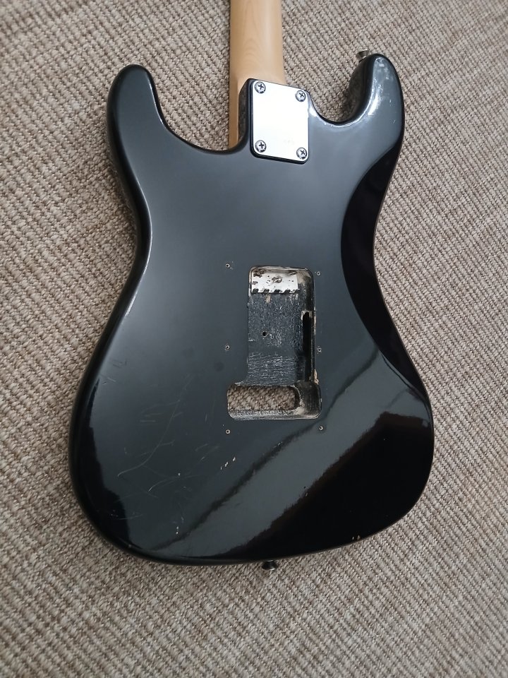 Cuerpo y mastil stratocaster